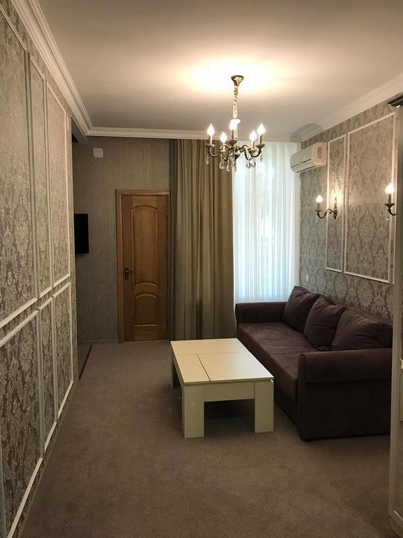 Central Hotel ソロカ エクステリア 写真